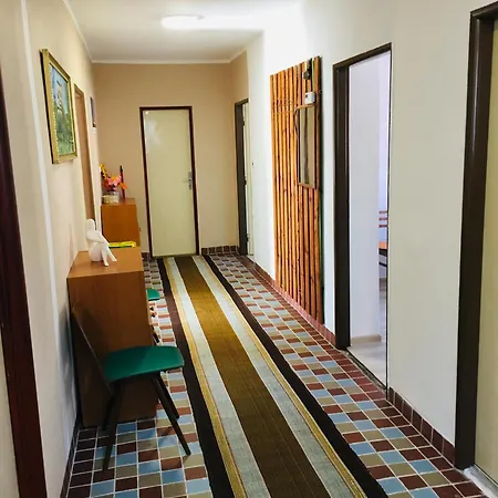 Rodinny Retro Domcek Apartamento