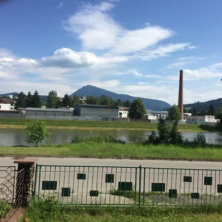 Lägenhet Rodinny Retro Domcek *