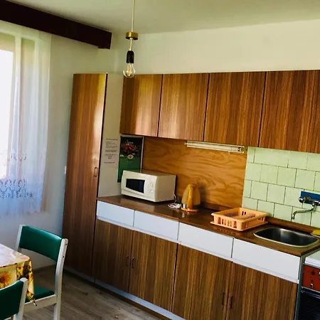 Apartment Rodinny Retro Domcek Dolny Kubin